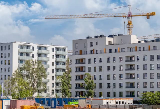 Jak kupić mieszkanie od dewelopera i uniknąć najczęstszych błędów